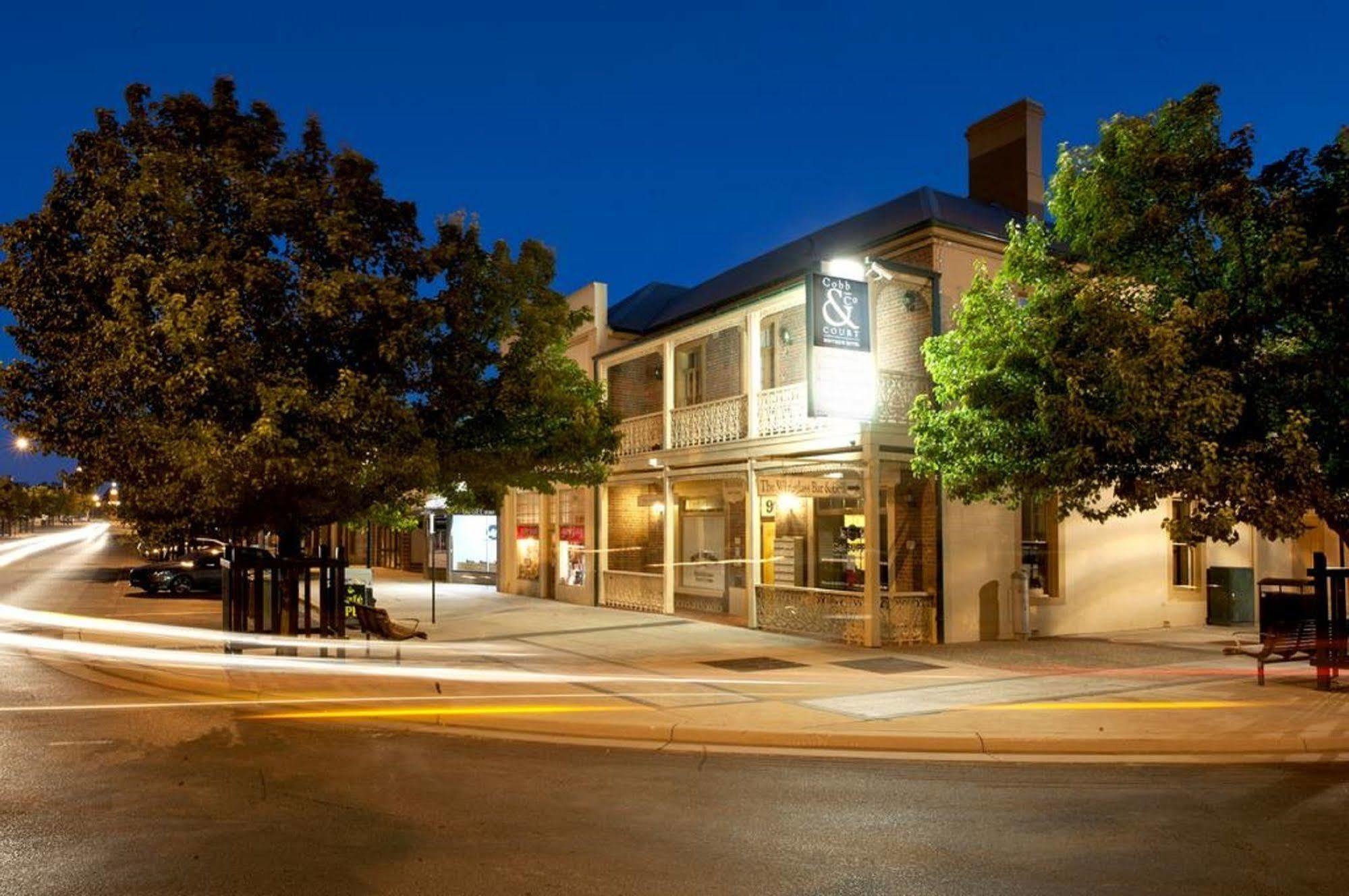 Cobb & Co Court Boutique Hotel Mudgee Ngoại thất bức ảnh