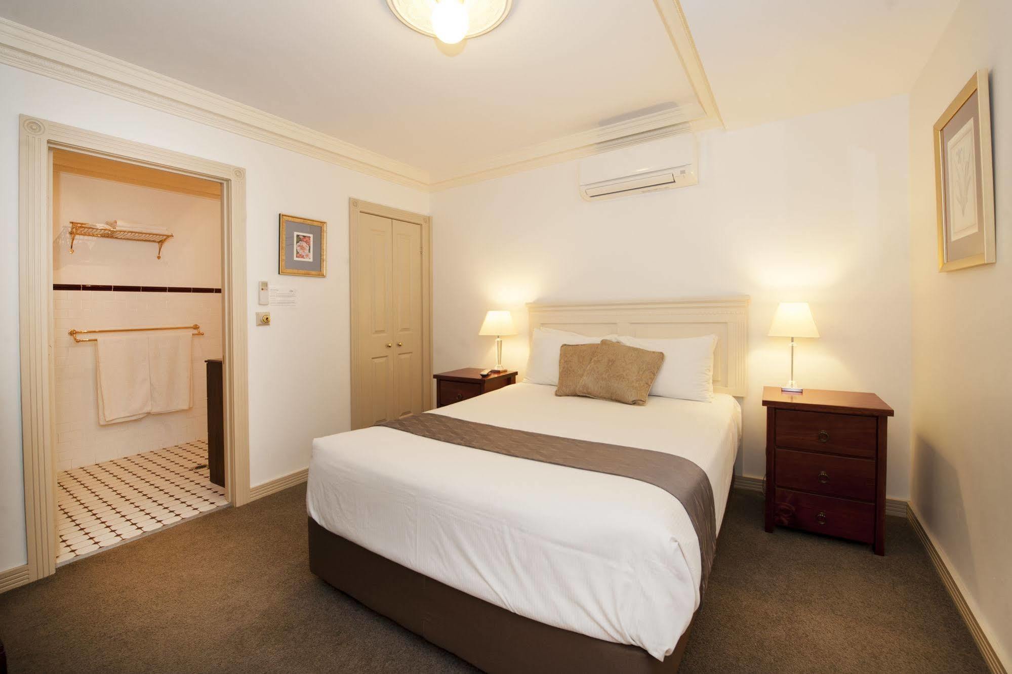 Cobb & Co Court Boutique Hotel Mudgee Ngoại thất bức ảnh