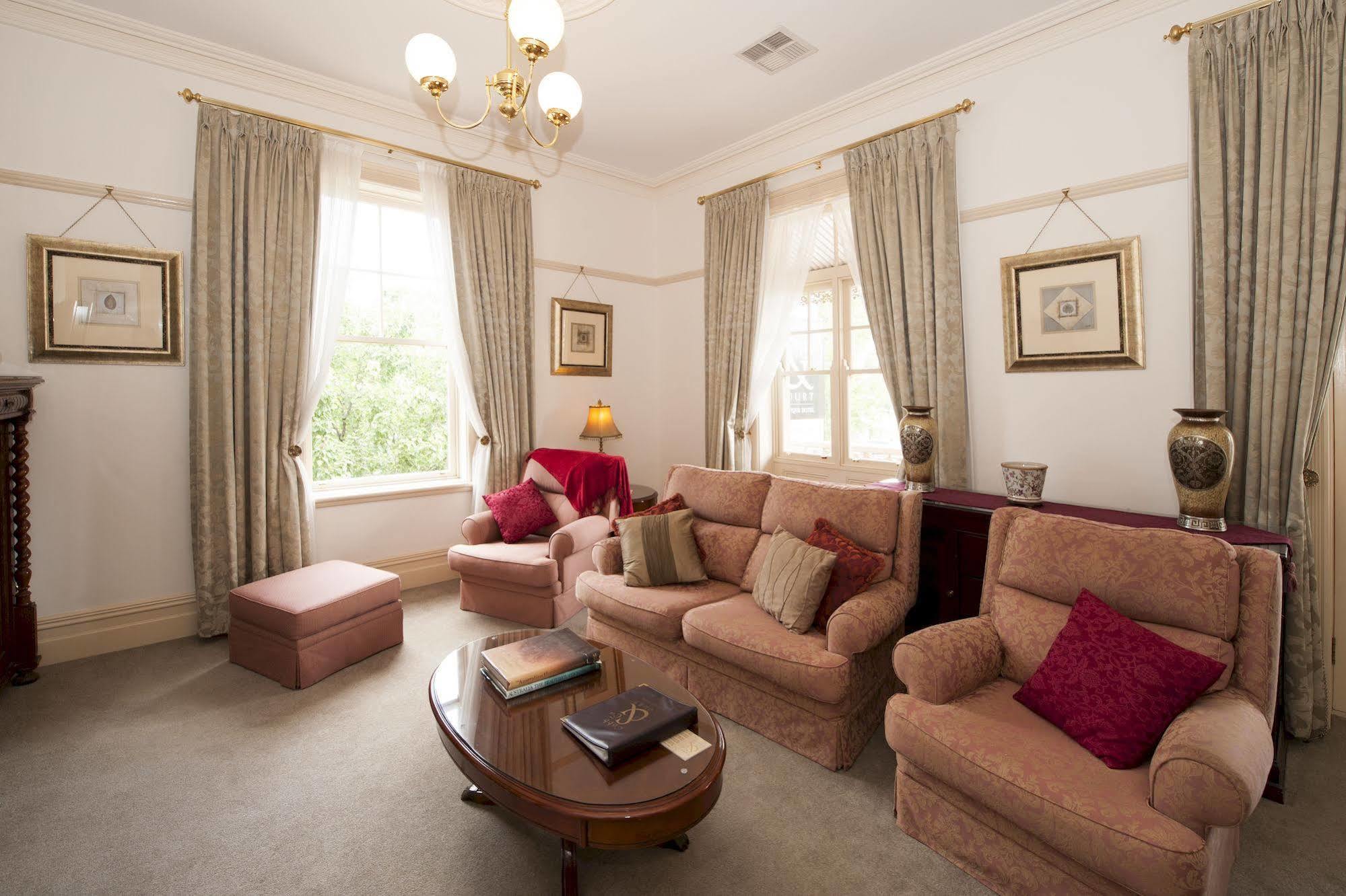 Cobb & Co Court Boutique Hotel Mudgee Ngoại thất bức ảnh