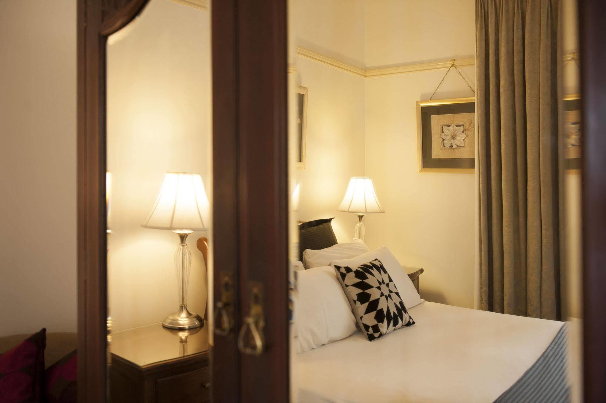Cobb & Co Court Boutique Hotel Mudgee Ngoại thất bức ảnh